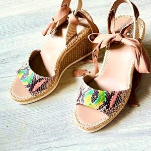 Vince Camuto Women's Espadrille Sandals ankle tie multi-color embossed snake